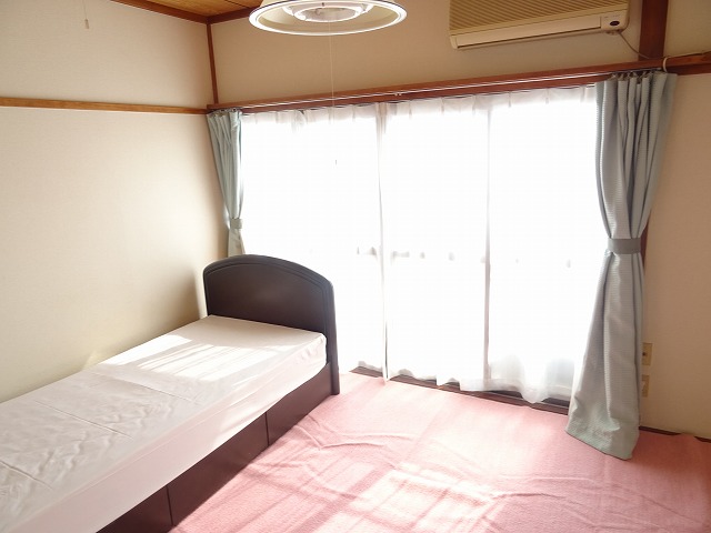 その他部屋・スペース　ベッド等　写真は別のお部屋のもの