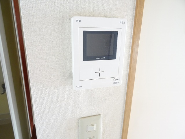 その他　モニター付インターホン　写真は別のお部屋のもの