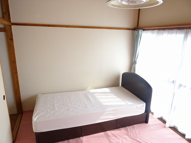 居室・リビング　写真は別のお部屋のもの