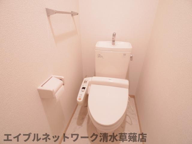 トイレ　コンパクトで使いやすいトイレです