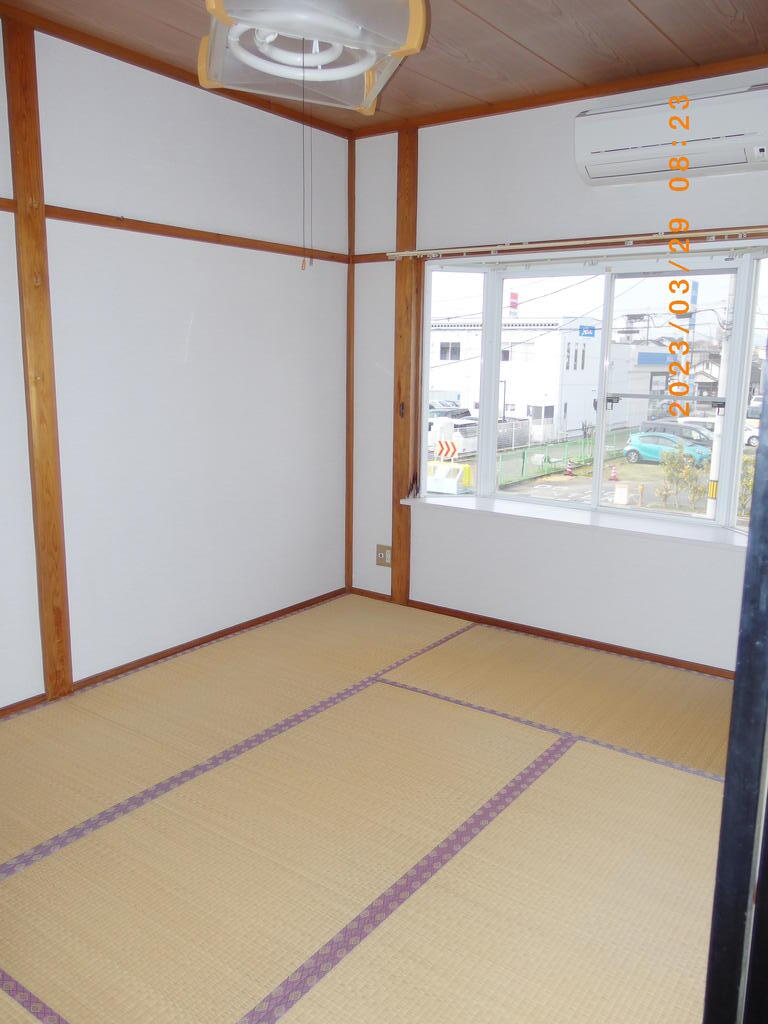 タウンベルVの居間写真