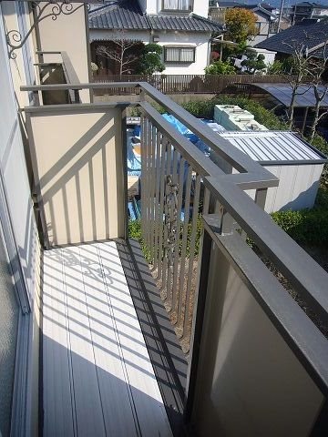 【糟屋郡粕屋町花ヶ浦のアパートのバルコニー】