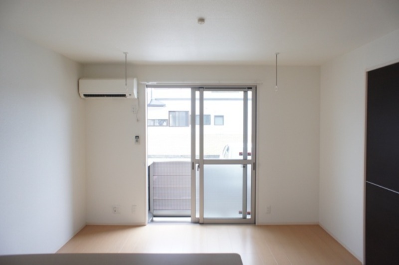 居室・リビング　図面と現状に相違がある場合には現状を優先