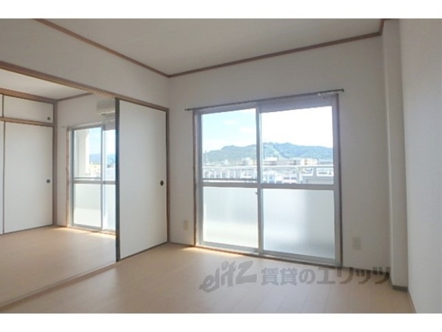 居室・リビング　洋室