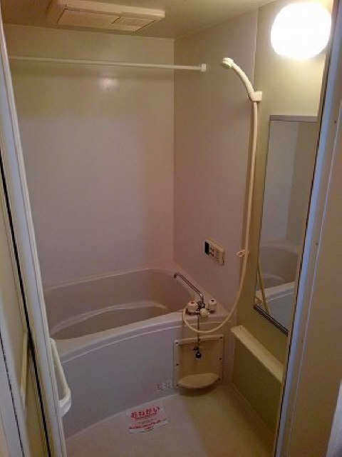 アヴェニュー_内装_2