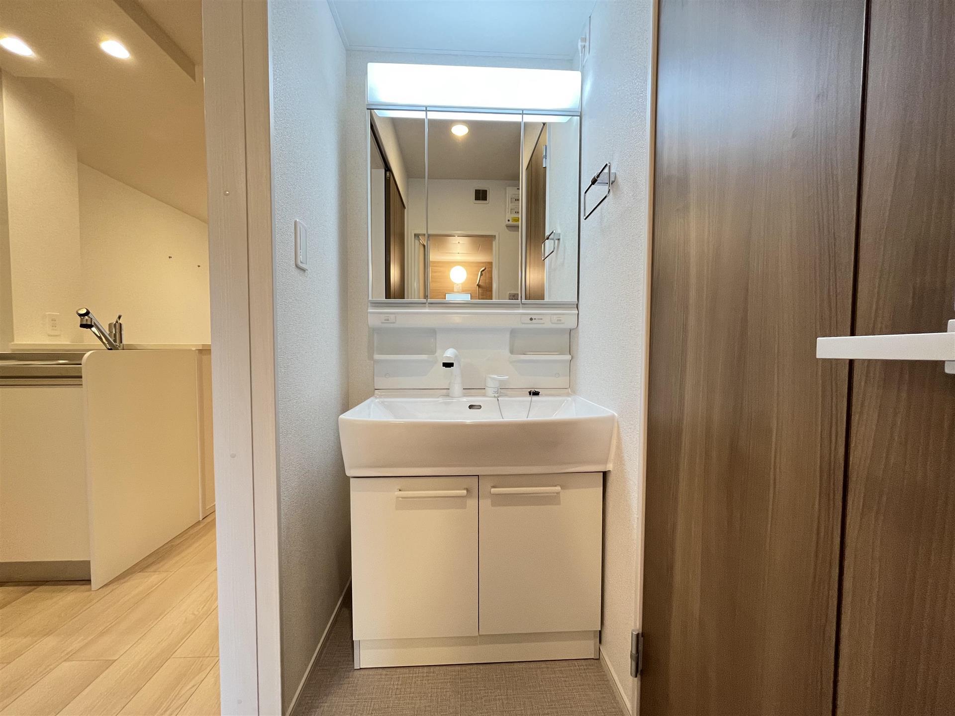 洗面設備　洗面所