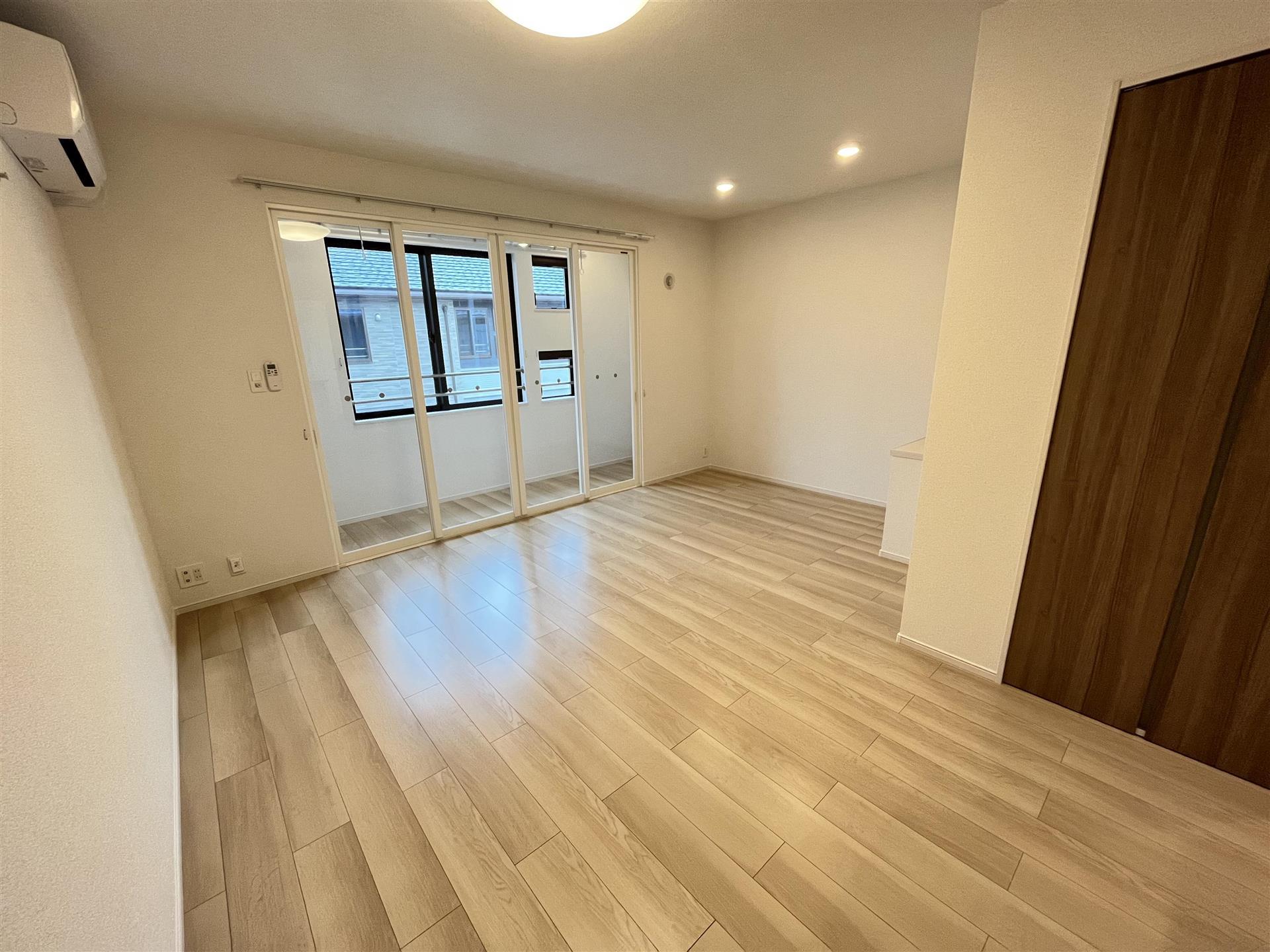 居室・リビング　リビング