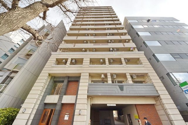 建物外観　存在感ある建物です