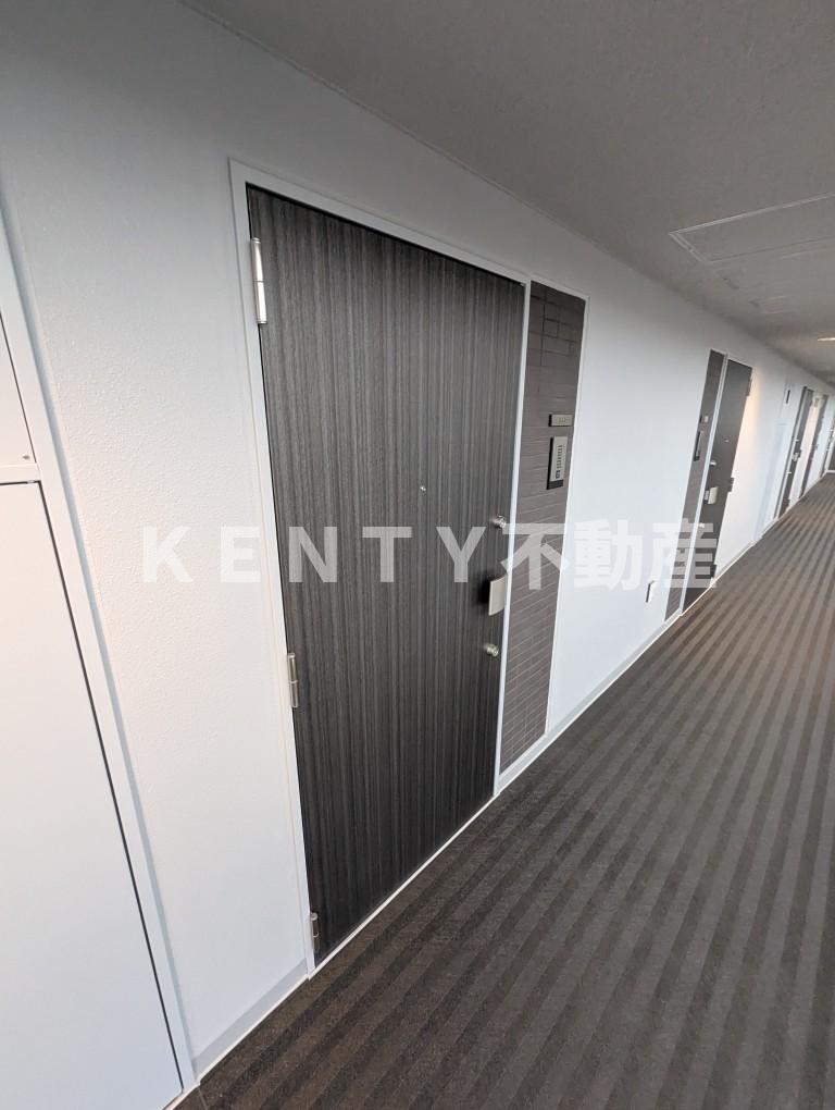 玄関　収納もある玄関です