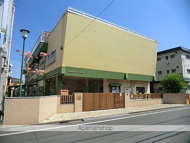 幼稚園・保育園　ひまわり保育園（幼稚園・保育園）まで324m
