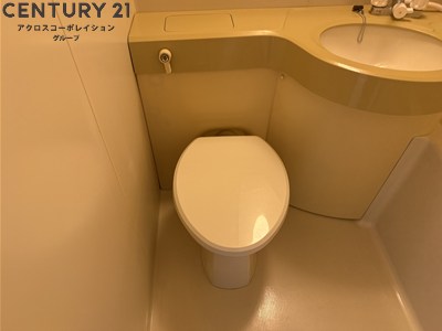 トイレ　浴室内にトイレがあります☆