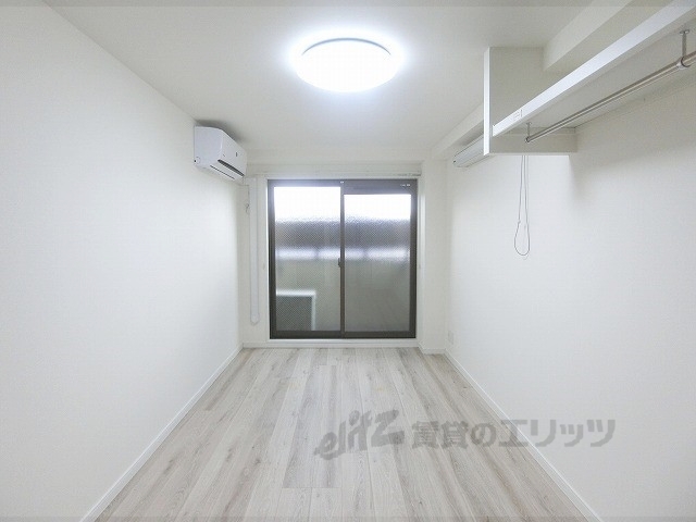 居室・リビング　洋室