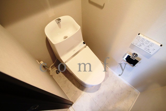 トイレ　ウォシュレット