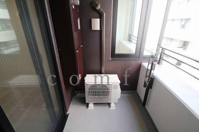 バルコニー　バルコニー付き