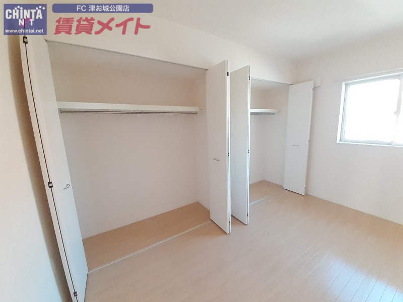 収納　同型別室のお写真です