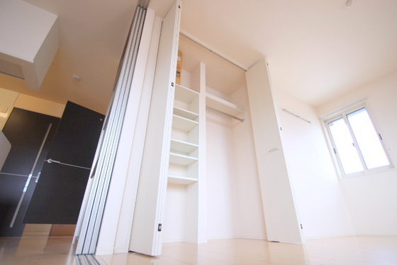 収納　※別部屋の写真です