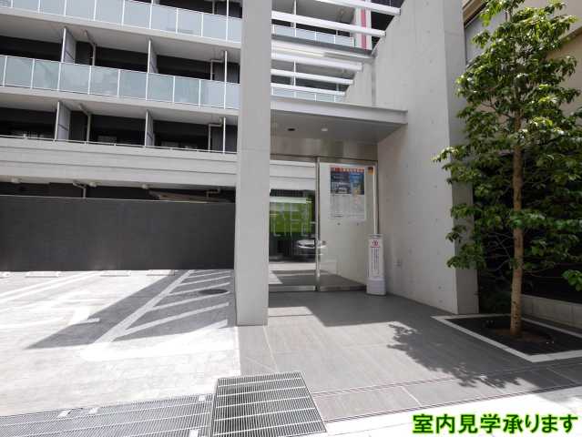 エントランス　セントラルプレイス新宿御苑前