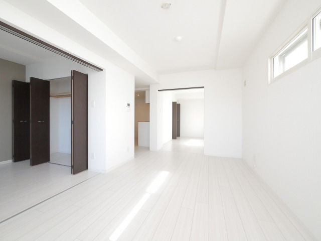 居室・リビング　キレイなリビング♪