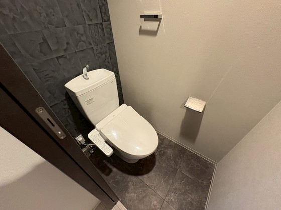 トイレ　※別号室の写真利用