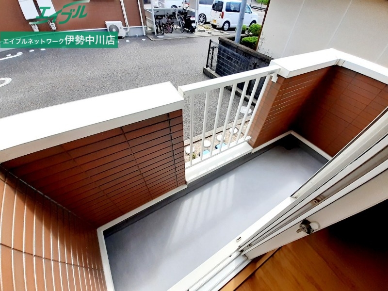 バルコニー　反転タイプ参考写真