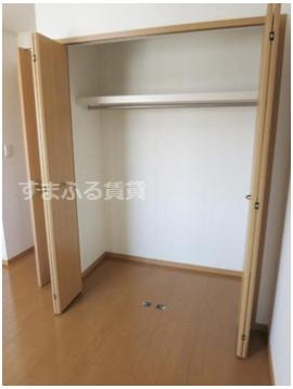 収納　同仕様　反転の場合あり