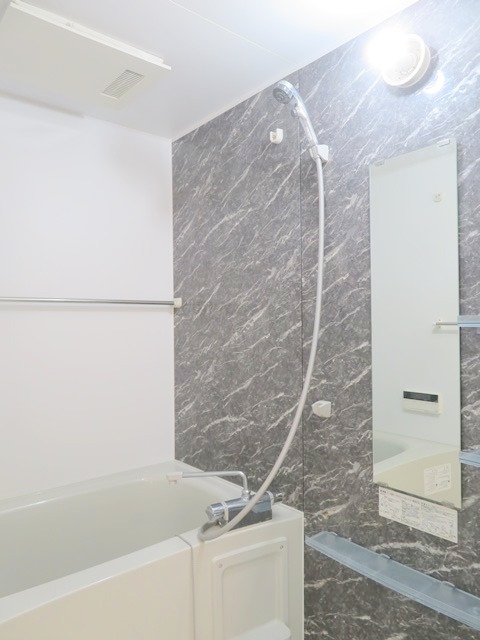 バス・シャワールーム　別部屋同仕様