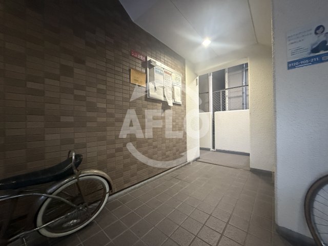 ロビー　万代東マンション　ロビー