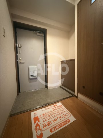 玄関　万代東マンション　玄関