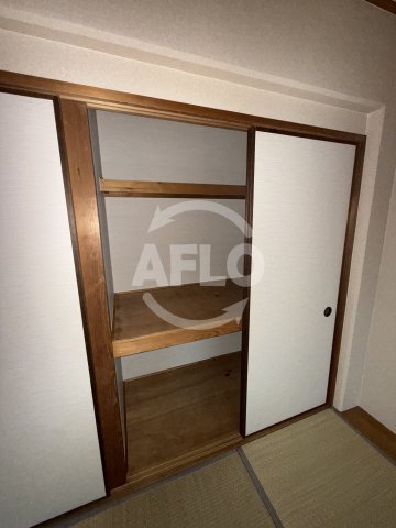 収納　万代東マンション　押入