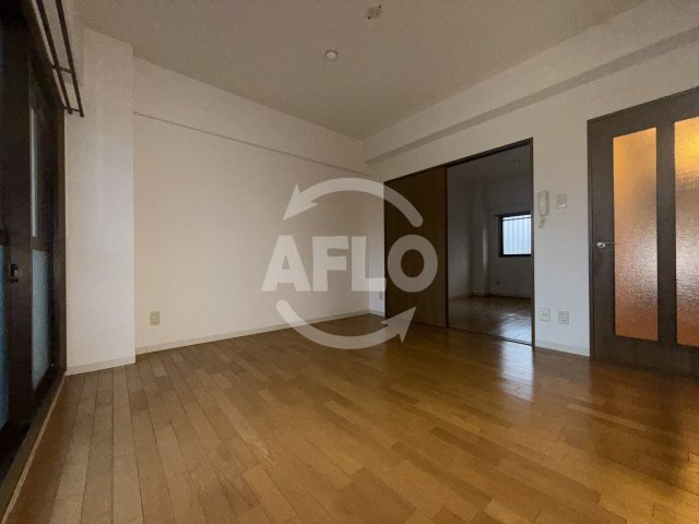 居室・リビング　万代東マンション　リビング