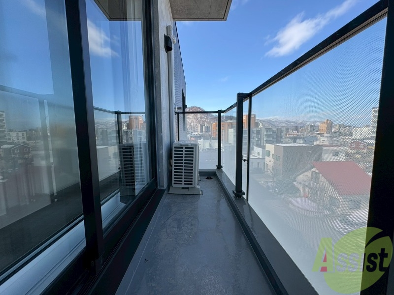 バルコニー　バルコニーです。洗濯物を干したり一息ついたりできますね！