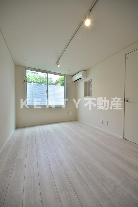 居室・リビング　居間です