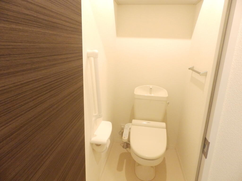 トイレ　ウォシュレット