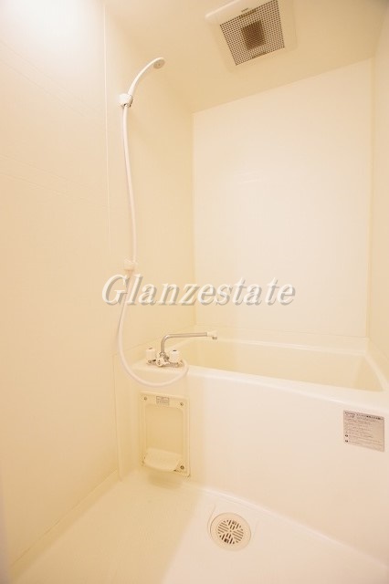 バス・シャワールーム　☆一日の疲れを癒すバスルーム☆