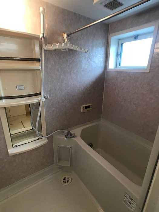 バス・シャワールーム　浴室