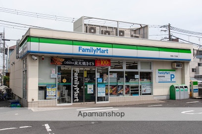 コンビニ　ファミリーマート（コンビニ）まで276m