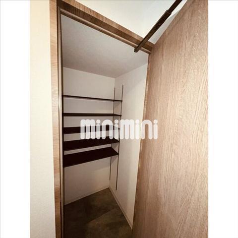 玄関　※同一間取りの写真です。