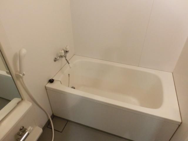 バス・シャワールーム　追い焚き機能付