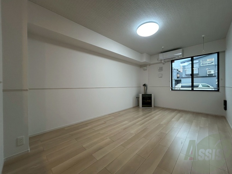 居室・リビング　広くてキレイなお部屋が広がっていて、充実した生活が送れそう。