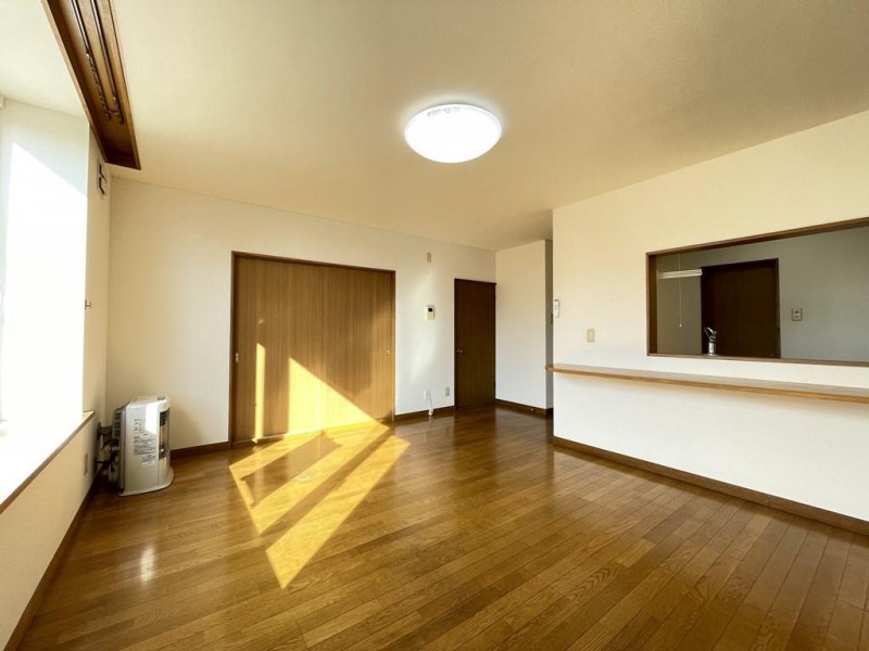 居室・リビング　リビング２