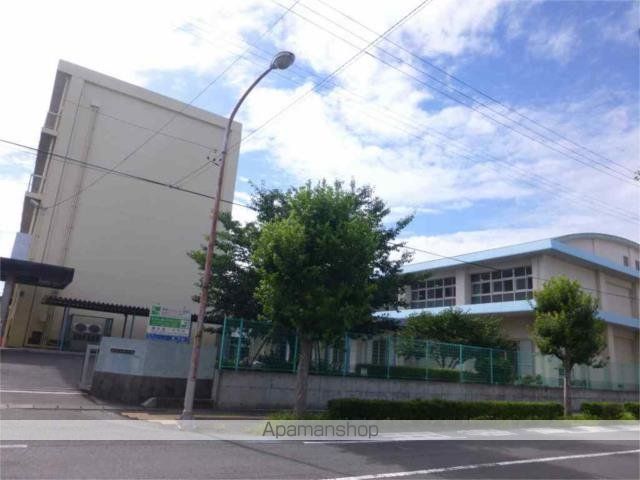 中学校　清水第一中学校（中学校）まで454m