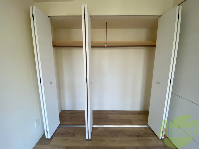 収納　収納もバッチリあるのでお部屋が片付きますよ！