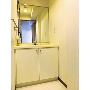 洗面設備　※別室の参考写真になります。