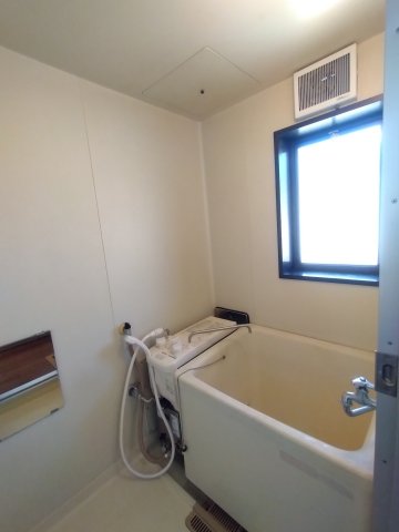 バス・シャワールーム　バランス釜