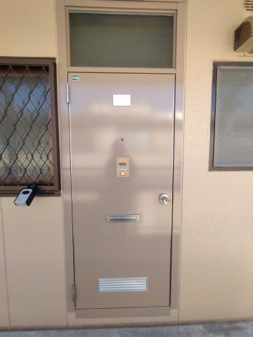 セキュリティ　ドアブザー