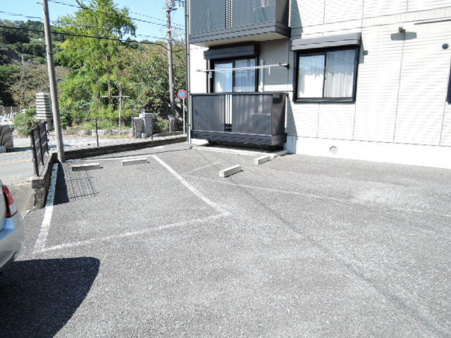 駐車場　駐車場（空き要確認）
