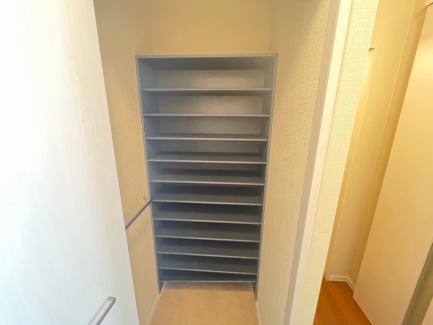 その他設備　シューズクローク