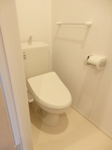 トイレ　シンプルで使いやすいトイレです