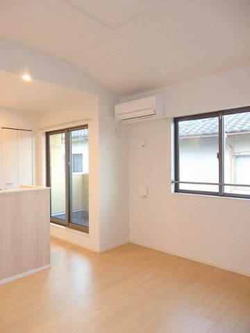 居室・リビング　居間です