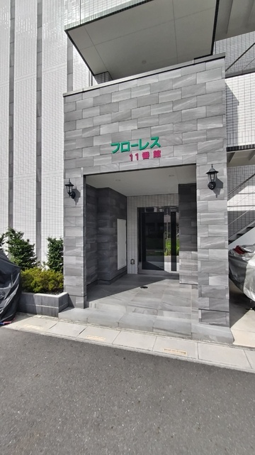 建物外観　落ち着いた雰囲気の外観です♪